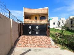 Prominently-Located House Available In PCSIR Housing Scheme Phase 1 - Block A For sale 0