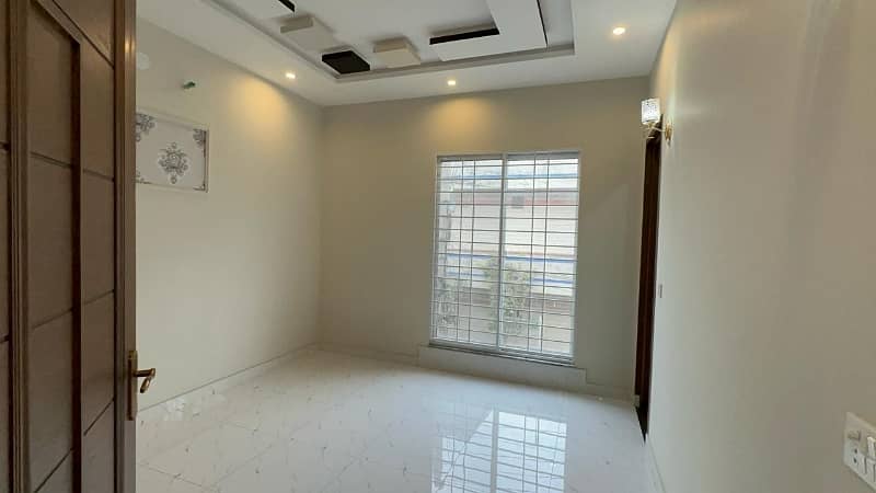 5.5 Marla Brand New House For Sale Prime Location Johar Town 17