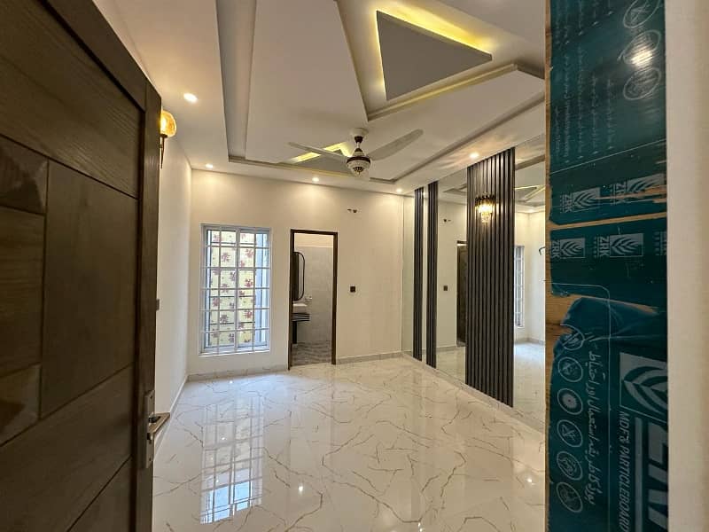5.5 Marla Brand New House For Sale Prime Location Johar Town 23