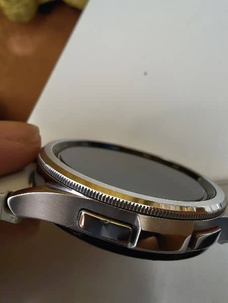 Samsung Galaxy watch 6 classic 47mm 4