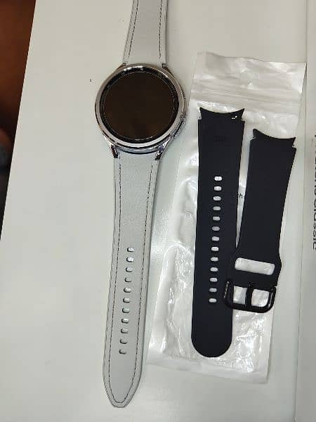 Samsung Galaxy watch 6 classic 47mm 9