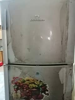 Dawlance refrigerator 18 cube chill cooling just like new