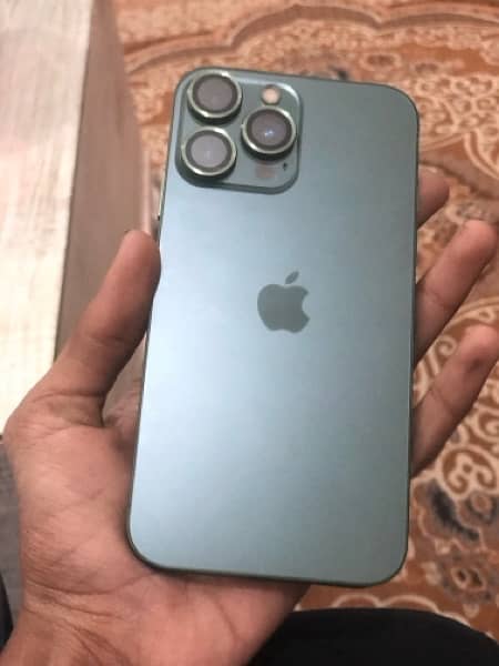 iPhone XR non pta but sim work for 3 years 4