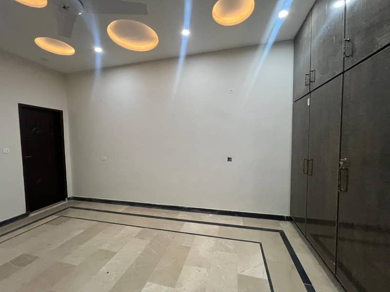 10 Marla Lower Portion with Gas Available For Rent In Canal Garden Near Bahria Town Lahore 5