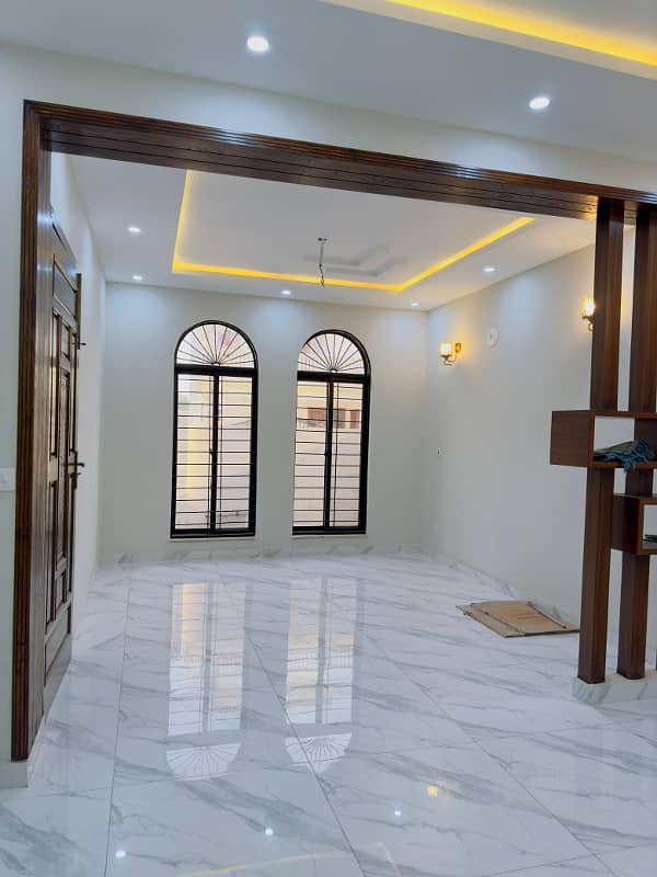 6 Marla House Are Available For Sale in Tulip Block in Park View City Lahore 19