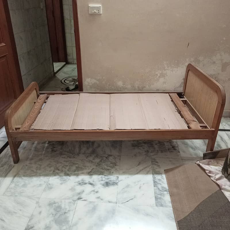 Iron Stand and Single Bed set 3