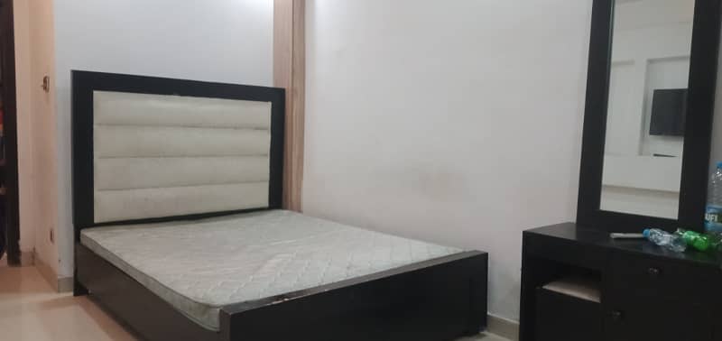 1 BED BEAUTIFUL STUDIO APARTMENT AVAILABLE FOR RENT IN ALLAMA IQBAL TOWN 13