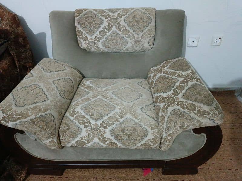 7 Seater Sofa set for sale 14