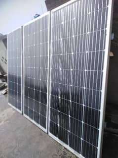 3 solar panels with stand and battery charger 50,000 all setup