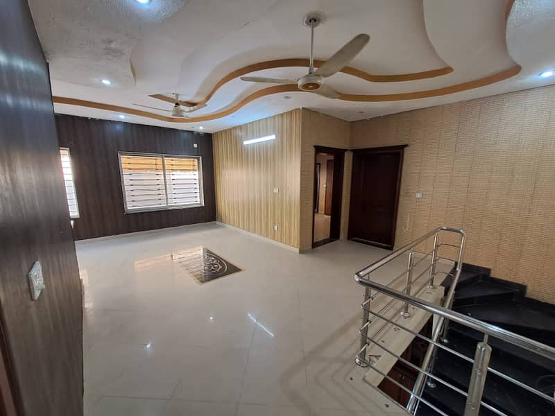 10 Marla non furnished house available for rent bahria town phase 3 Rawalpindi 3