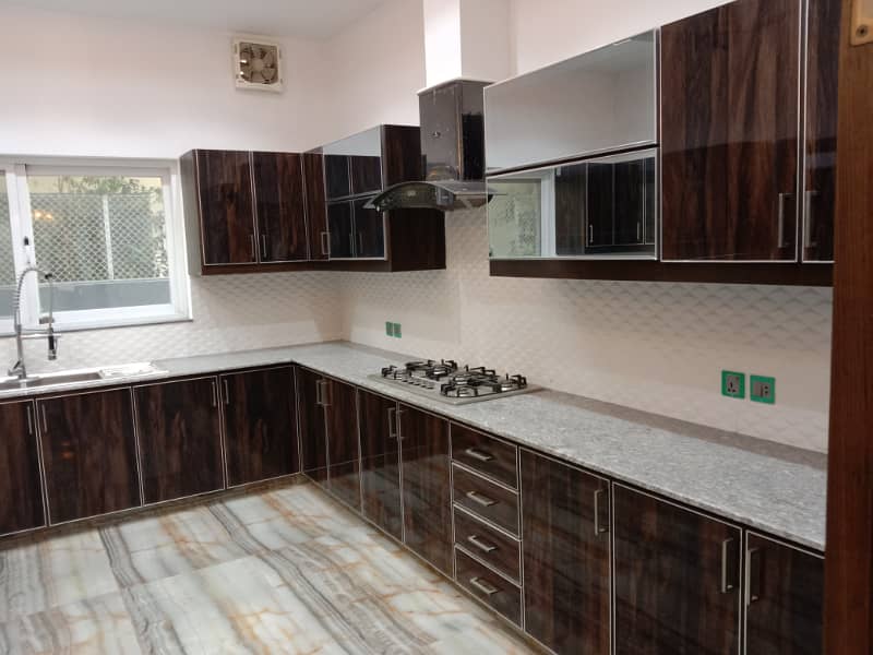 1 Kanal Modern Excellent Design House For Rent At Prime Location Of DHA 27