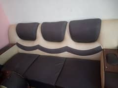 Sofa Set Good Condition use 3 months