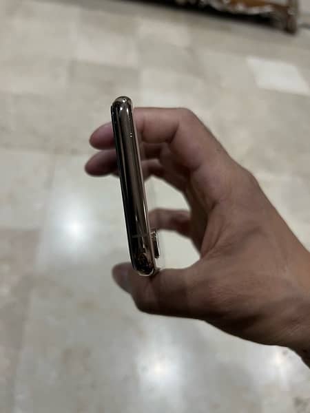 iphone Xs 256GB PTA approved 4