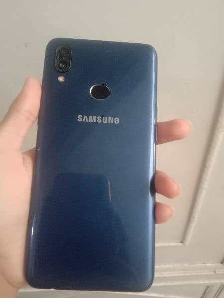 Samsung A10s 1
