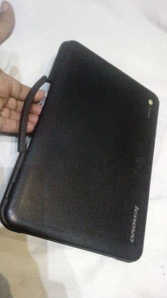 LENOVO CHROMEBOOK 5 HOURS BATTERY BACKUP with charger 5