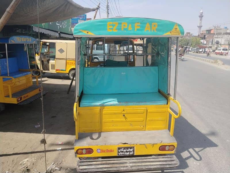 Tez Raftar instalment wala auto rickshaw 5