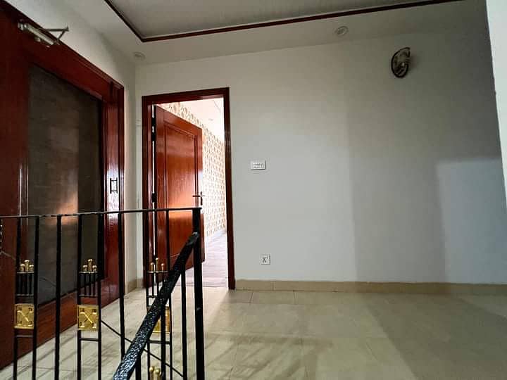 10 Marla Fully Renovated House For Rent In Lake City - Sector M-7 Lahore 5