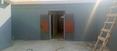 13A. Commercial 200 gaz it software house rent 2 lac. Iftikhar estate