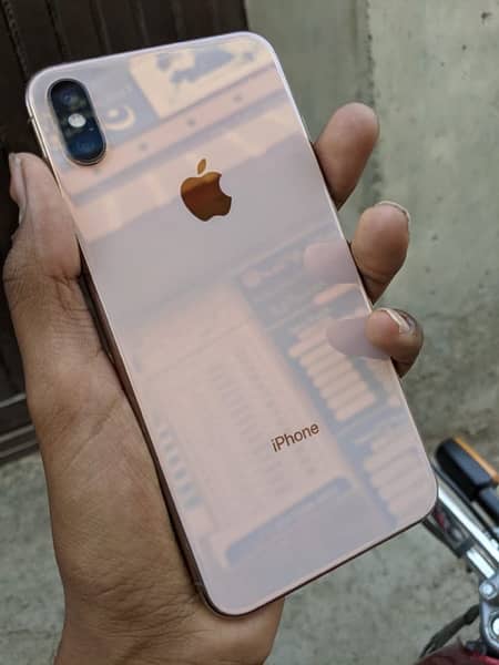 IPhone XS Max Gold 1