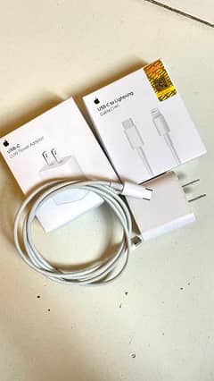 20-watts adapter with cable for IPhone 0