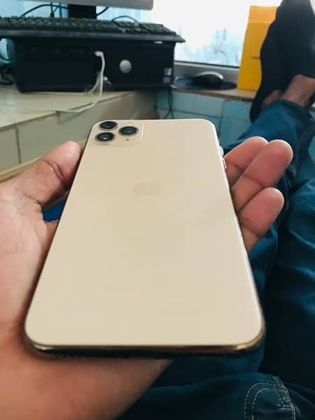 iphone 11 Pro Max For Sale 5