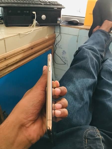 iphone 11 Pro Max For Sale 7
