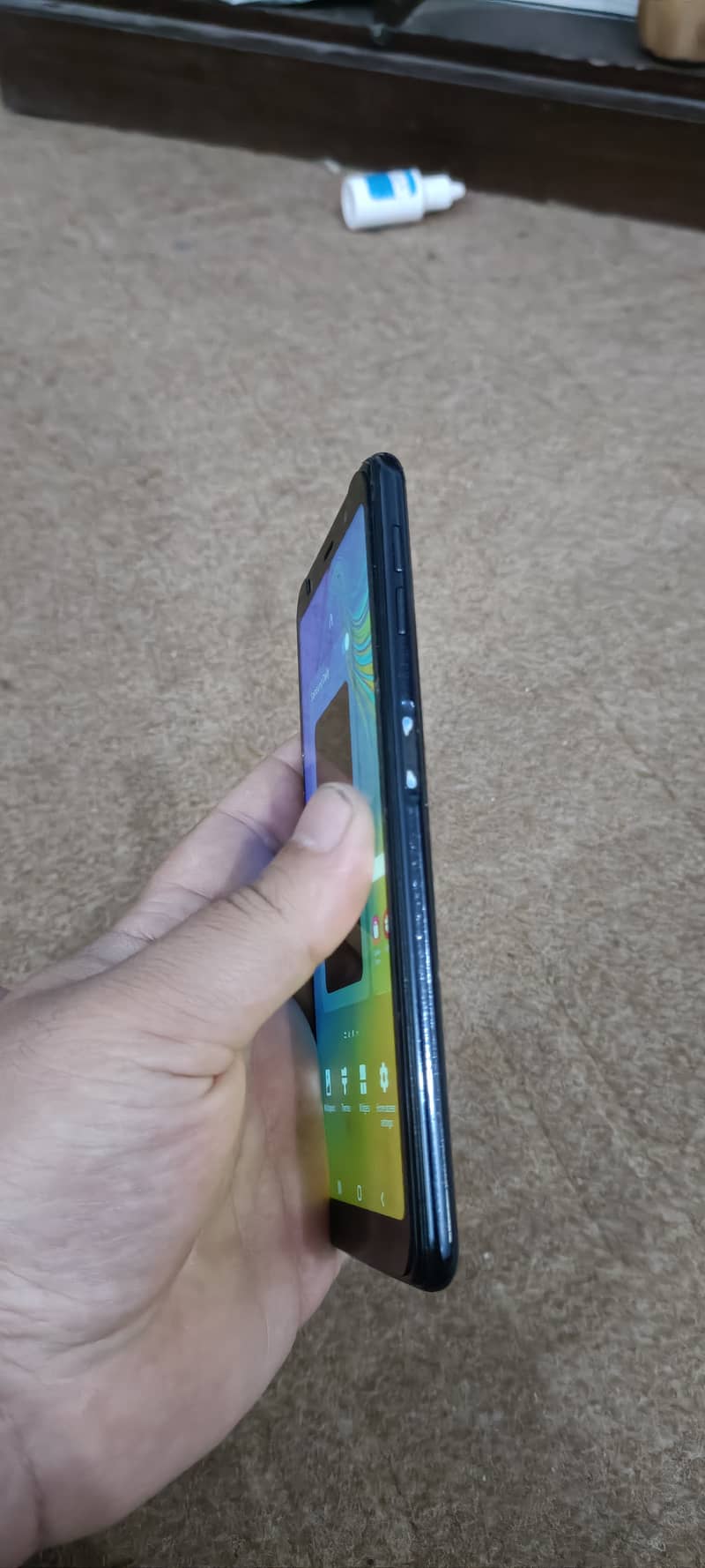 Samsung Galaxy A750 2018 4 gb 128gb 4