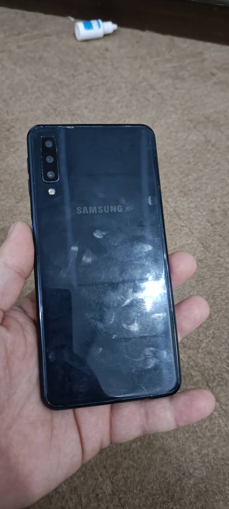 Samsung Galaxy A750 2018 4 gb 128gb 10