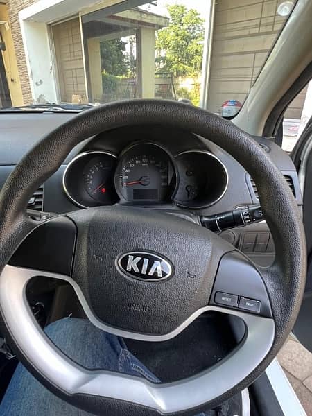 kIA picanto used but condition as new 12