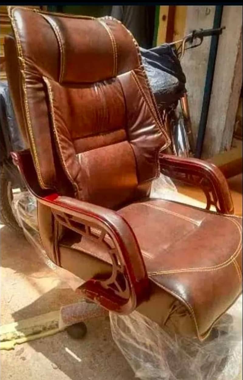 Office chair | Boss chair | revoving chair for sale | executive chair 13