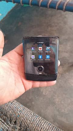 Motorola Razr Flip Mobile