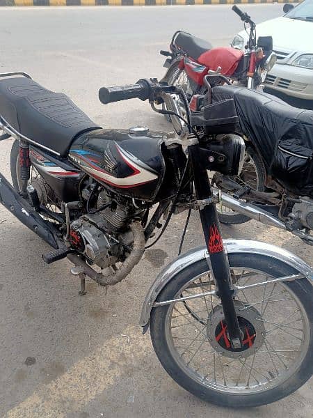 Honda 125 Lahore Registered in very good condition 0