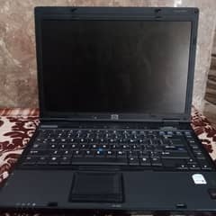 HP laptop for selling contact no 03319839428