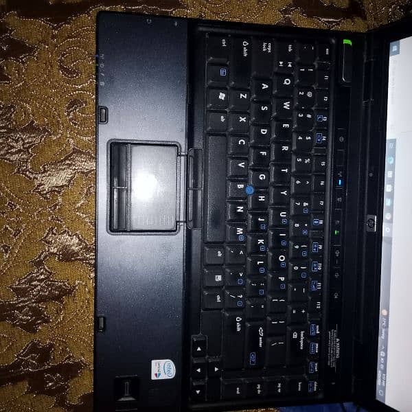 HP laptop for selling contact no 03319839428 contact me on WhatsApp 5
