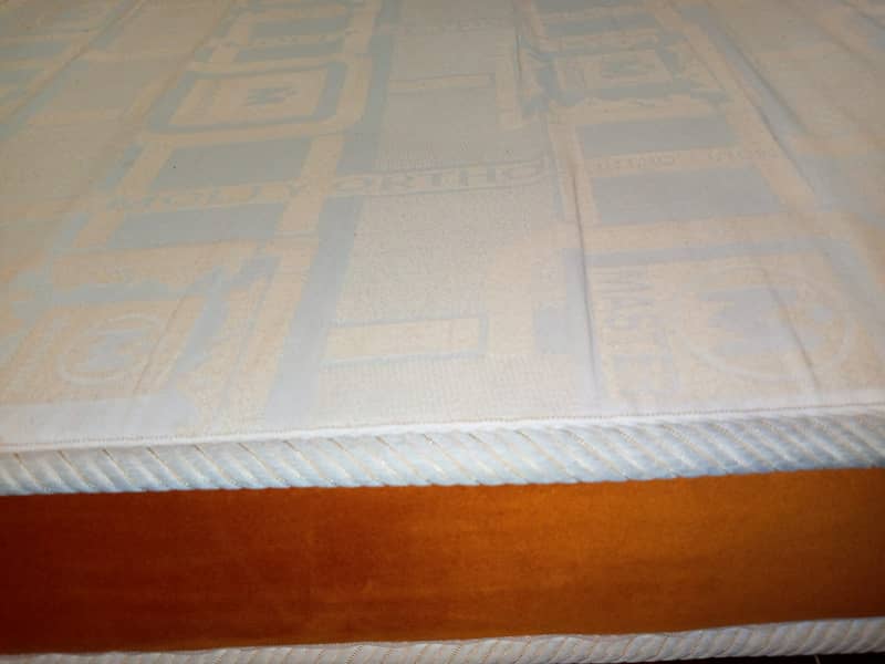 Wooden Single Bed+Single Molty Ortho Mattress for Sale 7