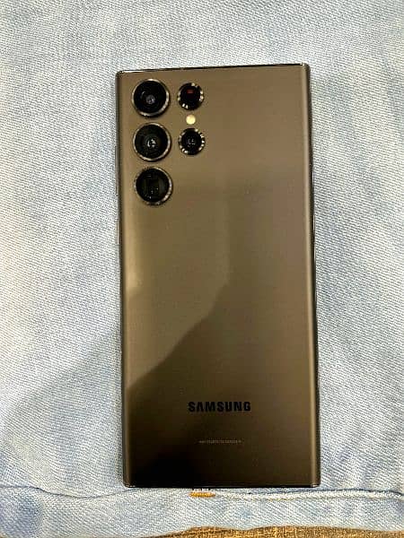 Samsung S22 Ultra 12/256 1