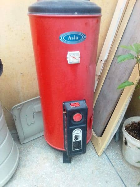 gas geysers for sale. condition 10/9 1