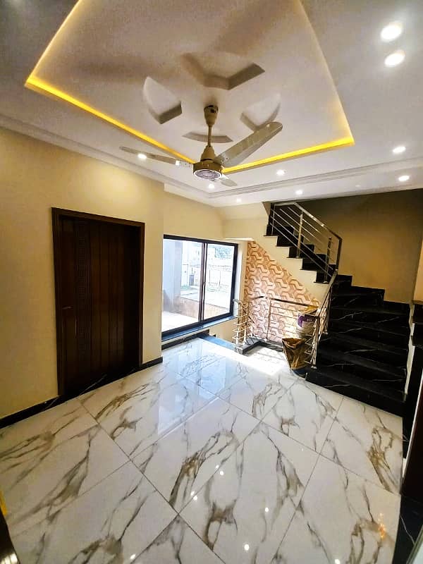 5 Marla House for Sale in AA Block Bahria Town Lahore 10