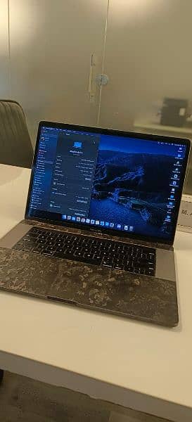 MacBook pro 15" 3