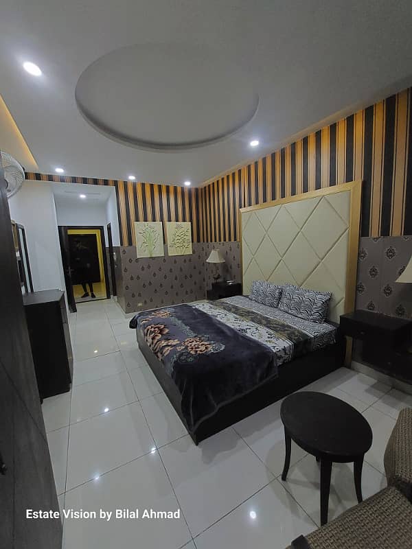 Golden opportunity Beautiful Fully Furnished Flat in Kohinoor one only 35 Lac 0