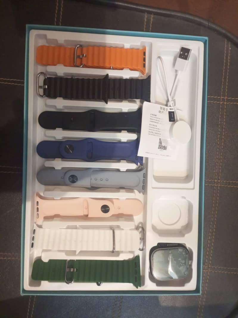 Crown 8+1 ultra 2 Smart watch + pro 2 Air pods 1