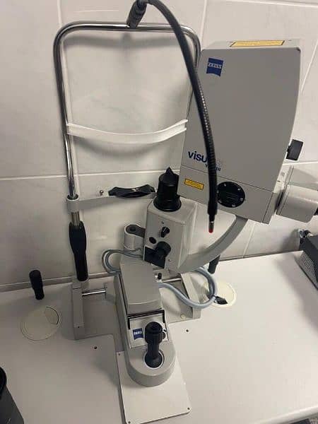 Ophthalmic equipment/Microscope oertli/iol master/Yag laser/phaco 4
