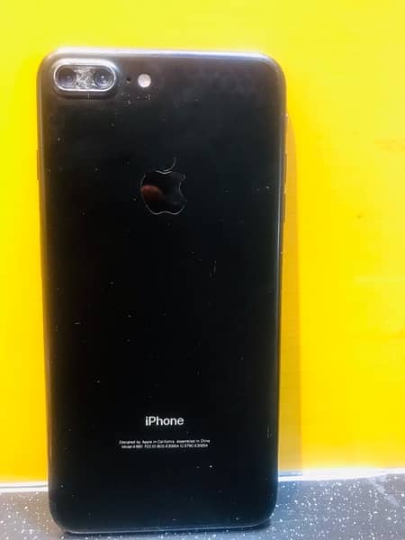 iphone 7plus 128gb non pta. contect whatsapp only 03164430181 0
