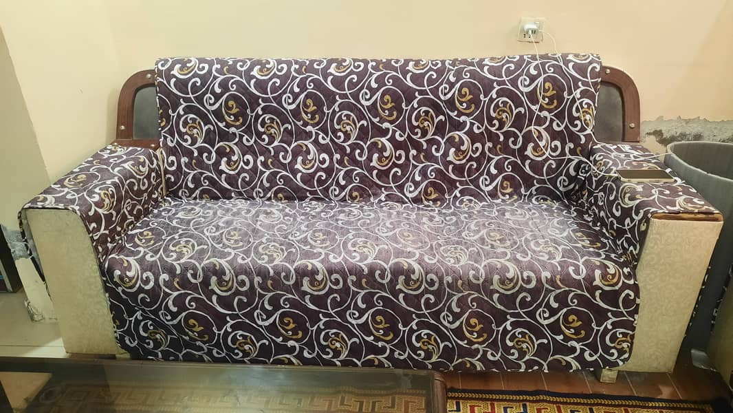 3 seater sofa white and brown colour 1