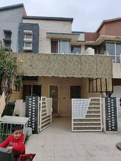URGENT 3.5 MARLA HOUSE FOR SALE