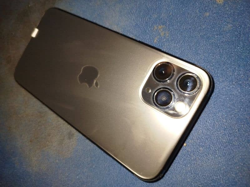 iPhone 11 pro pta approved 2