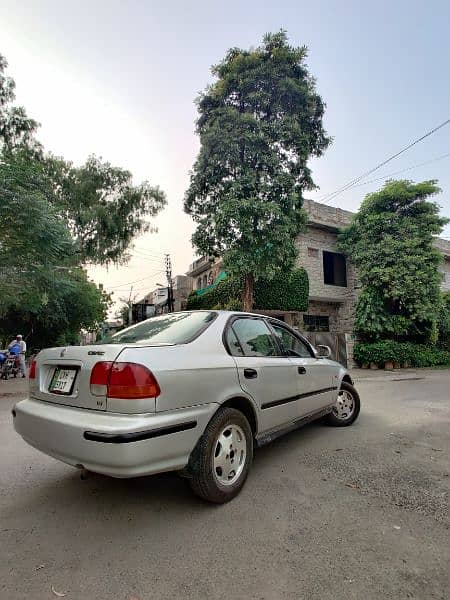 Honda Civic 1998 auto 4