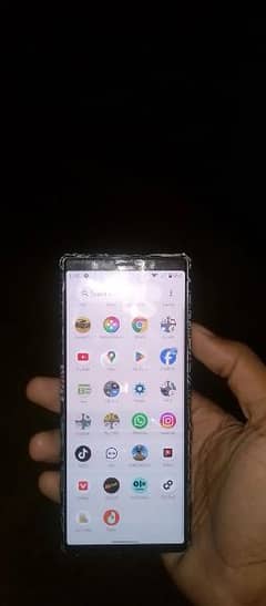 sony. experia 5 mark 1. back glass crack. but 3d paper add h non pta