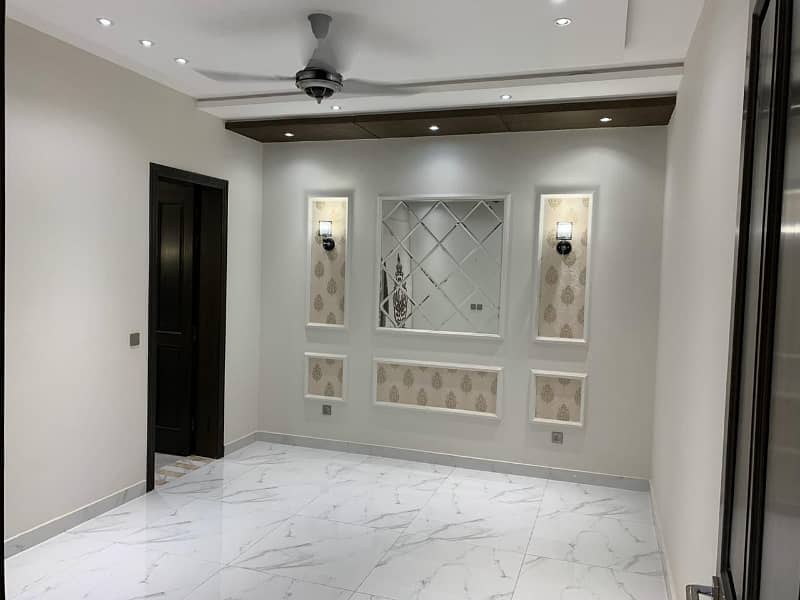 12 Marla House For Sale Bharia Town Lahore 13