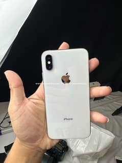 Apple Iphone X icloud locked